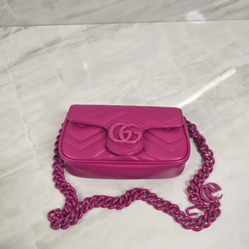 Gucci Marmont Mini Shoulder Bag - Picture 3 of 10